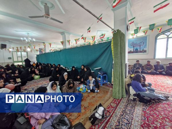 حماسه حضور گرم مردم بلده در سرمای زمستان 