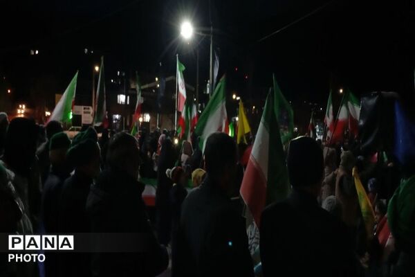 مردم شهر بار سلیبریتی های خیابان ها شدند