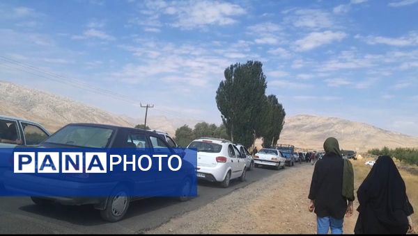 خروش مردم در پیاده‌روی جاماندگان اربعین سمیرم