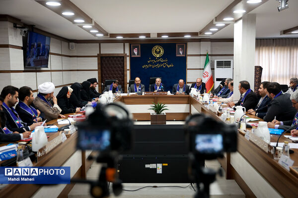 حضور وزیر آموزش و پرورش در دومین روز نشست مدیران سازمان دانش‌آموزی کشور