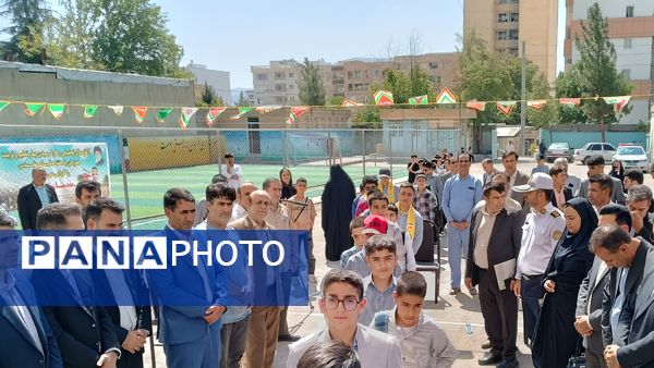 همزمان با سراسر کشور زنگ جوانه‌ها در یاسوج به صدا در آمد