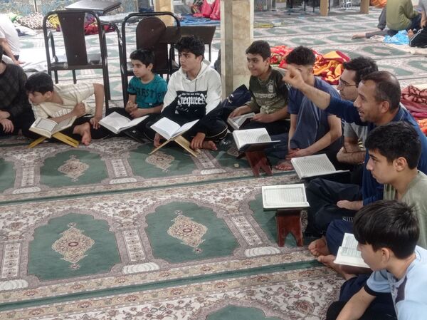 عتکاف نوجوانان، فرصتی برای پرواز در آسمان بندگی