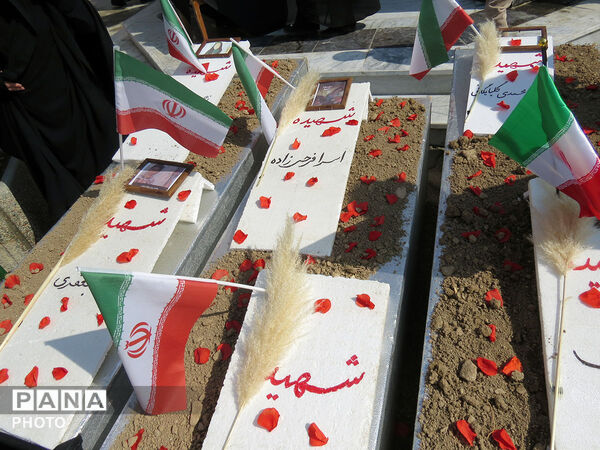 نماز جمعه و راهپیمایی در هفتمین روز جنگ تحمیلی در بجنورد