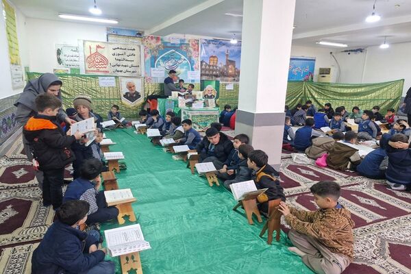 محافل انس با قرآن در ماه مهمانی خدا در مدارس بهبهان