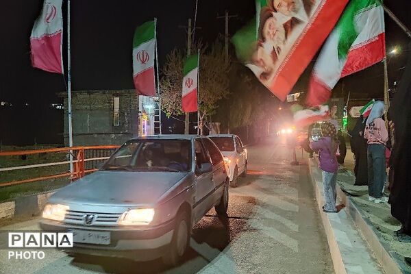 گذری بر رژه خودرویی در شهر دارالسادات بار نیشابور 