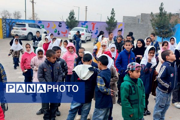 بازدید از مدارس عشایری شهرستان ملارد