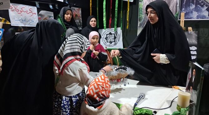 نمونه وکیلی ۱۰ پای کار انقلاب 