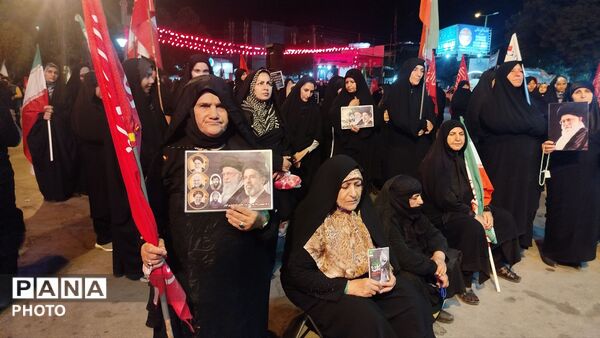 تجمع بیعت با رهبری در نورآباد به صد و پنجاه و هفتمین شب رسید