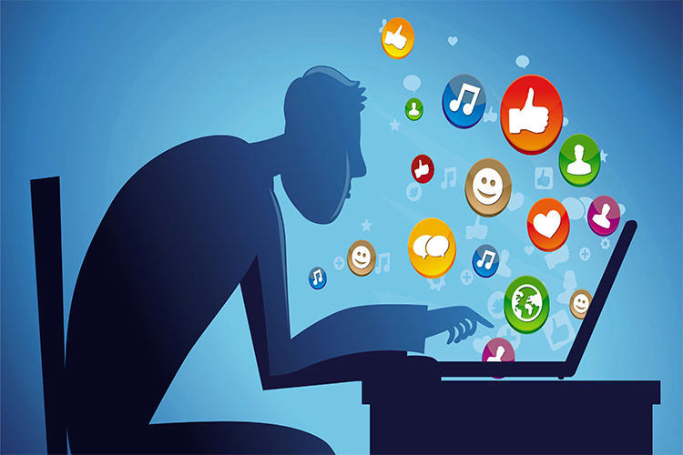 فضای مجازی در تابستان، فرصتی برای یادگیری یا تهدیدی برای سلامت روان دانش‌آموزان؟