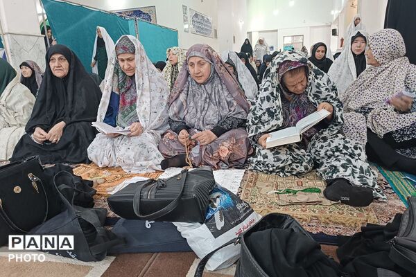مراسم گرامیداشت هفته تربیت‌بدنی و ورزش در جوار بارگاه ملکوتی امامزادگان طاهر و مطهر خیرآباد