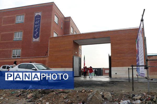 مدرسه با خنده‌های بچه‌ها افتتاح شد