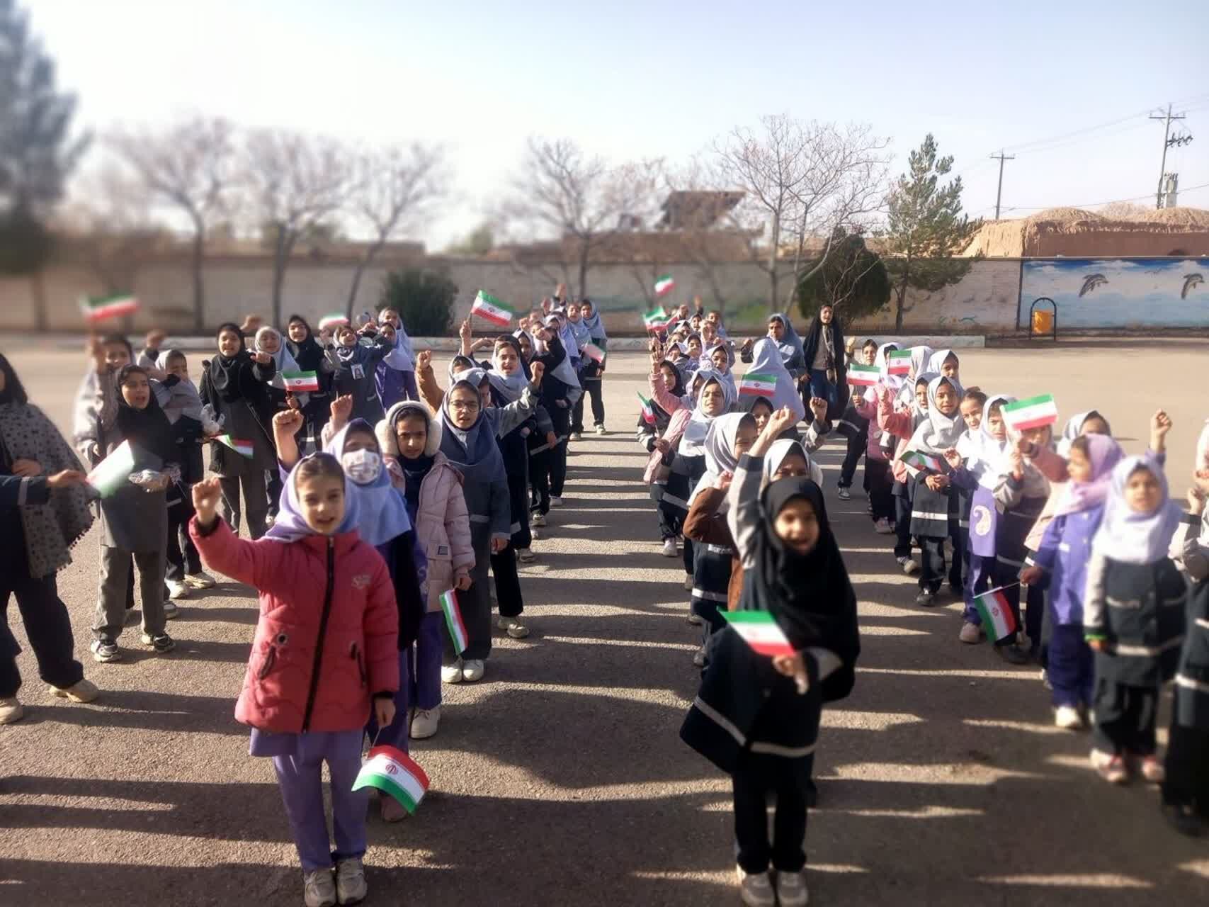 جشن۲۲ بهمن در مدرسه تکتم روستای مهدی آباد خلیل آباد 