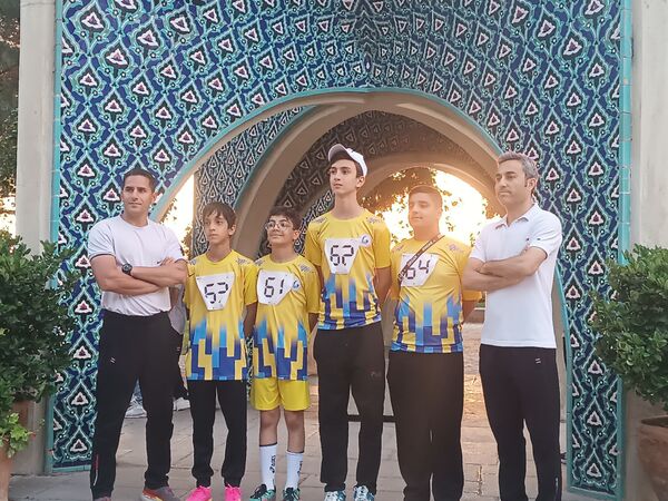 بازدید پسران دومیدانی کاران استان خراسان رضوی از آرامگاه عطار و خیام