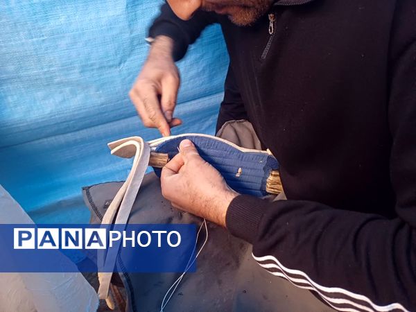 بازدید معاون رئیس جمهور و ریاست سازمان برنامه و بودجه کشور از مشاغل صنایع دستی و نان شهرستان برخوار در پارک آزادگان شهر حبیب آباد