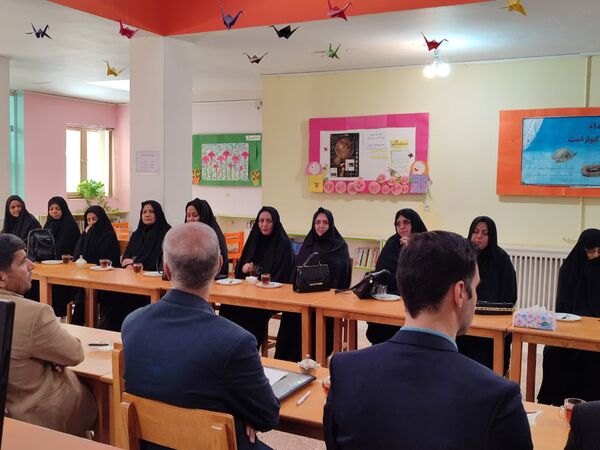 جلسه تقدیر از مدیران و معاونین پرورشی در کانون پرورش فکری کودکان و نوجوانان