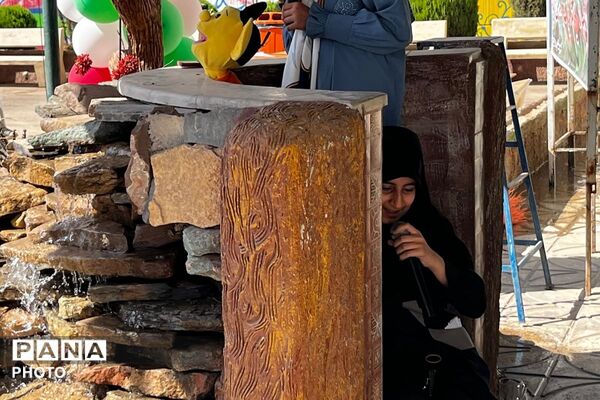 جوانه های هفتمی دست در دست مدرسه