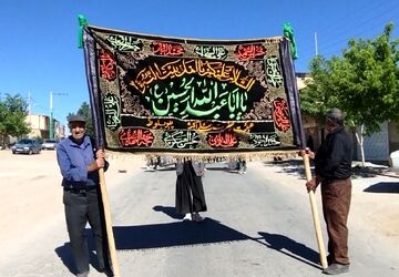 آیین و سنت های عاشورایی در روستای پیربلوط 