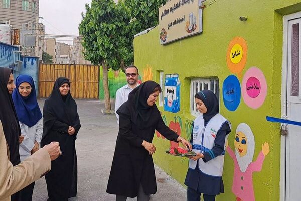 افتتاحیه پایگاه استاندارد تغذیه سالم مدرسه فتح