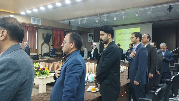 جلسه شورای اداری آموزش و پرورش خلیل‌آباد