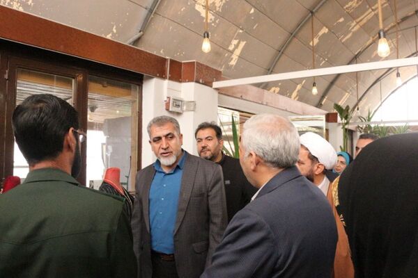 فیروزکوه میزبان جشنواره پرشکوه لباس ایرانی-اسلامی