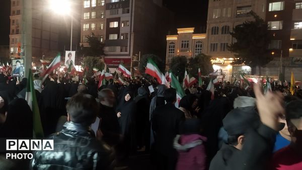 اتحاد و یکپارچگی مردم شهرستان نیشابور در اجتماعات شبانه