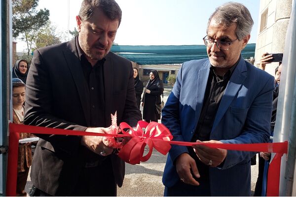 افتتاح گلخانه «باغ سلیمی» در دبستان شهید سلیمی جهرمی کهریزک 