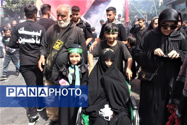 جلوه‌های باشکوه عزاداری روز عاشورا در قم