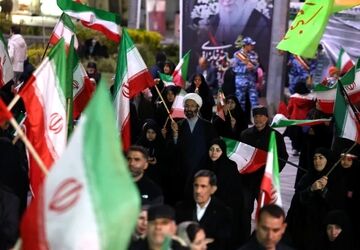 از میدان شریعتی تا آرامگاه بوعلی سینا، همِدانی ها غوغا کردند