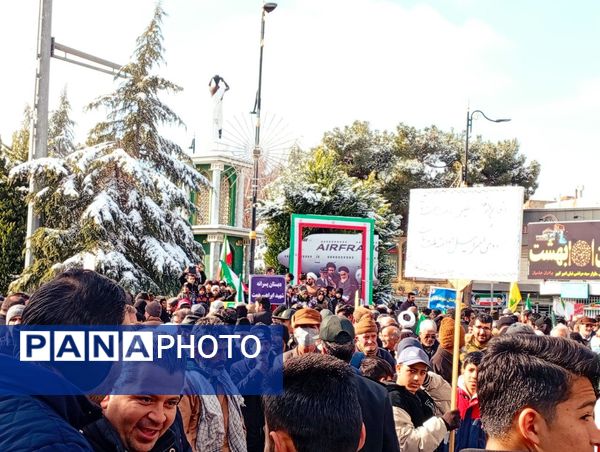حماسه حضور مردم کاشمر در ۲۲ بهمن از قاب پانا