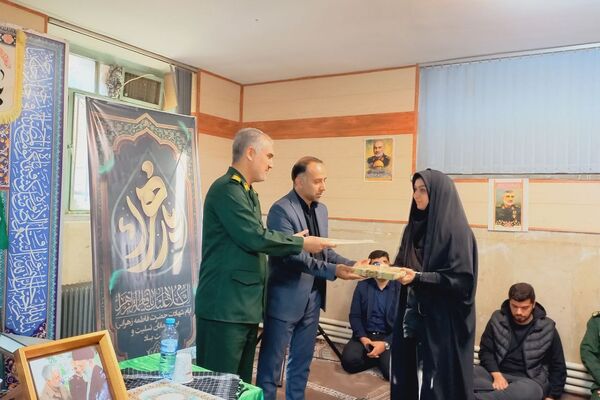 سوگواره فاطمی و گرامیداشت هفته بسیج در ورامین