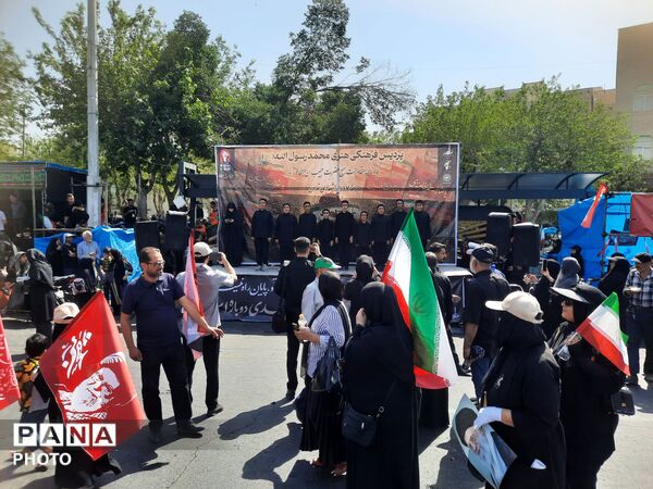وداع باشکوه ملت با رهبر انقلاب و تشییع پیکر پاک و مطهر ایشان