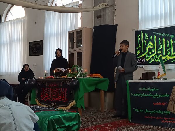 برگزاری برنامه‌ ویژه، به مناسبت ایام فاطمیه در امامزاده نیار اردبیل