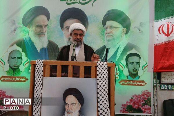 نماز جمعه و مراسم قیام ۱۵خرداد در محمدآباد شهر جوادآباد