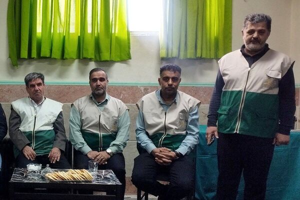 مراسم چهارشنبه‌ امام‌ رضایی در بهارستا‌ن دو