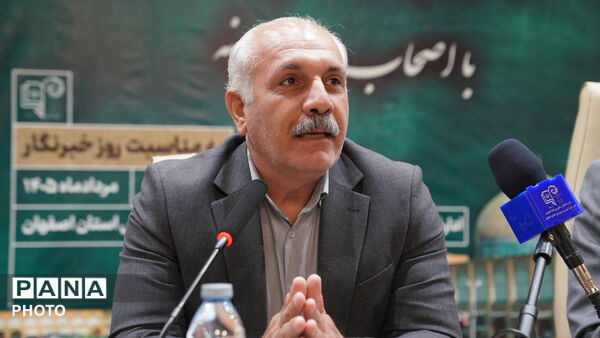 نشست خبری مدیرکل آموزش‌وپرورش استان با اصحاب رسانه 