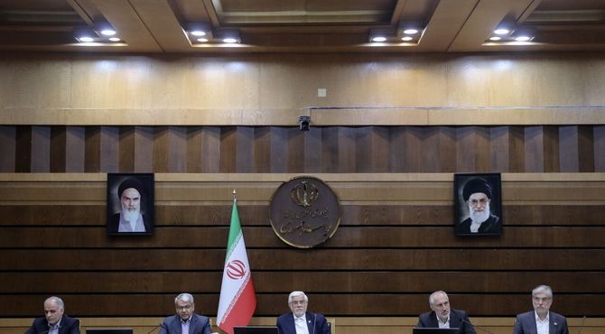 عارف: عملکرد خوب دستگاه‌ها در اجرای سال اول برنامه هفتم باید پیگیری شود