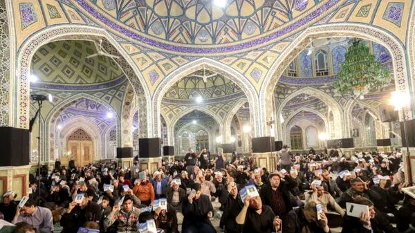 مراسم احیا شب قدر در حرم مطهر حضرت محمد هلال بن علی (ع) 