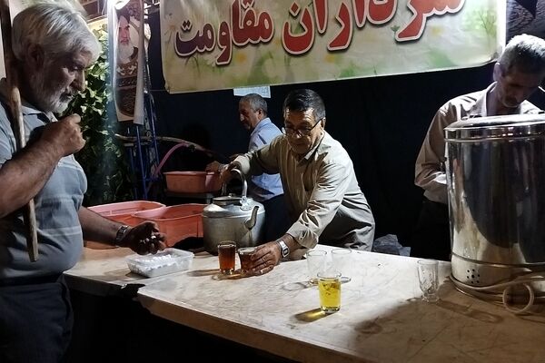  موکب سرداران مقاومت میزبان سنگربان نیشابوری برای هشتادمین شب 