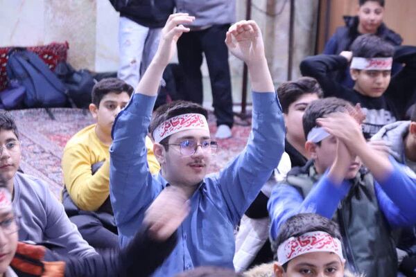 جشن عبادت و بندگی ۱۰۰۰ دانش‌آموز پسر اسلامشهری
