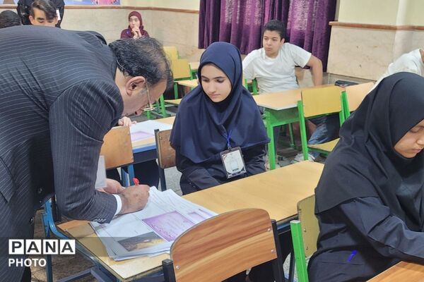 تجلی استعدادهای برتر در مرحله استانی جشنواره نوجوان خوارزمی