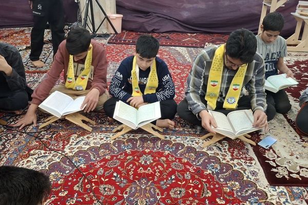 پرواز تا آسمان در مسجد حضرت زینب شهرکرد 