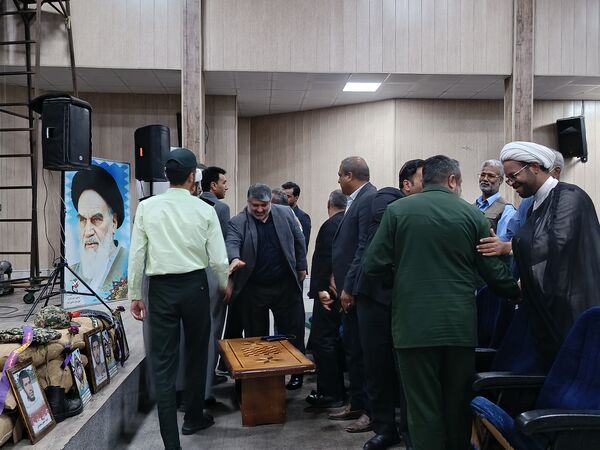 یادواره شهدای فرهنگی و دانش‌آموز شهرستان حاجی آباد