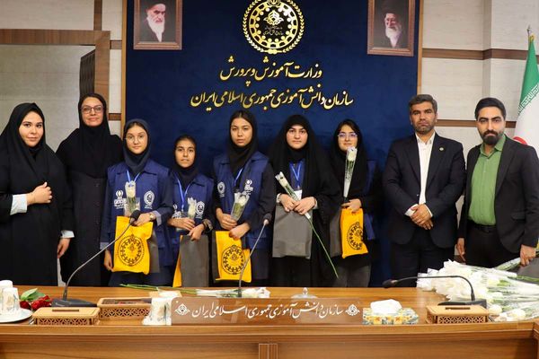 گرامیداشت روز خبرنگار در سازمان دانش‌آموزی؛ تجلیل از خبرنگاران دانش‌آموز پانا شهرستانهای تهران با حضور وزیر آموزش و پرورش