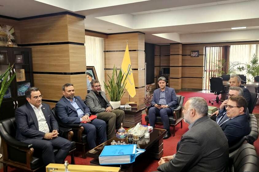 تقویت همکاری وزارت ارتباطات و ارشاد برای برگزاری نمایشگاه کتاب تهران