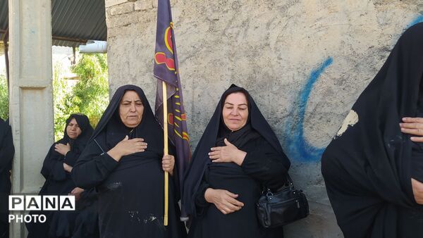 برگزاری آیین‌های عزاداری و مراسم زیارت اهل قبور در روستای مورانی