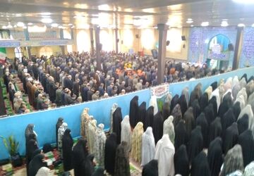 تجلی خدمت و معنویت در میعادگاه نماز جمعه شهرستان تویسرکان