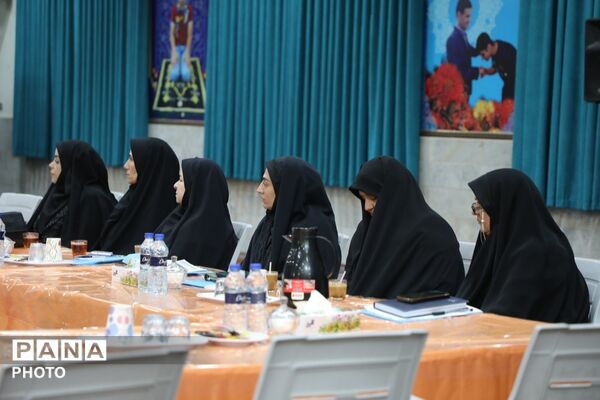 برمدار تربیت؛ گردهمایی معاونین پرورشی و تریبت بدنی خراسان رضوی