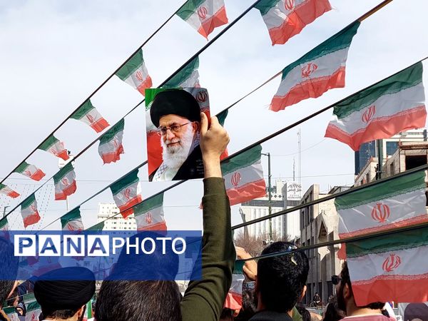 در قاب اتحاد؛ روایت تصویری ۲۲ بهمن