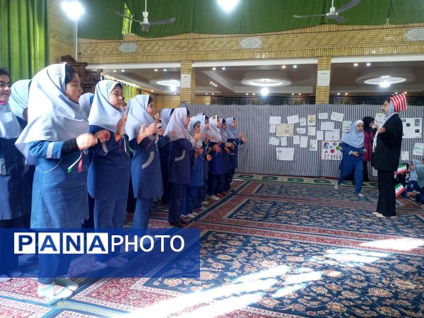 جشن باشکوهی به مناسبت ایام الله دهه  فجر در حسینیه شهر بار