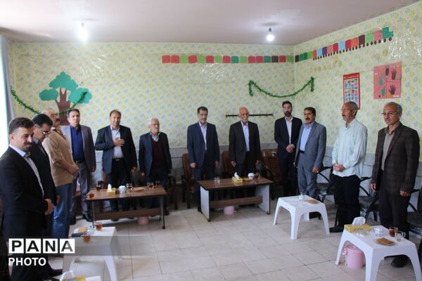 آیین بزرگداشت «خاطره‌سازان» در آموزشگاه شهید جوادی